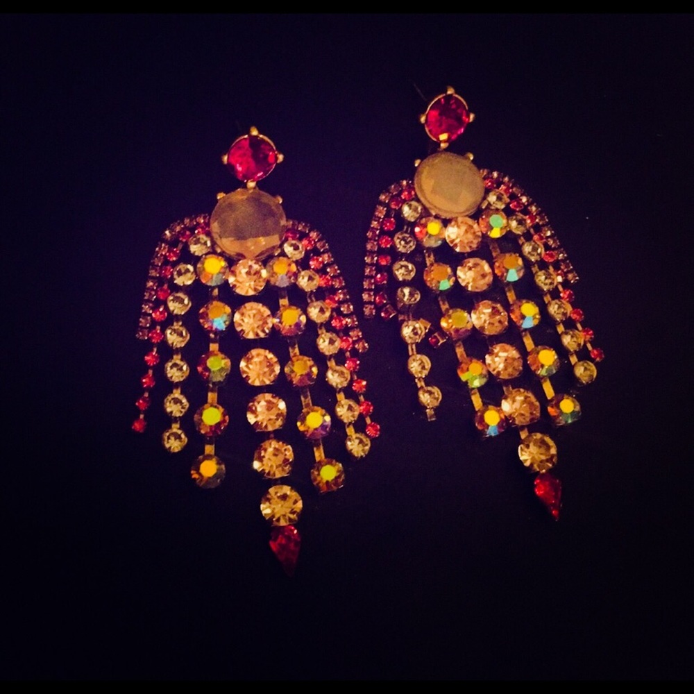 Rhinestone drop earrings